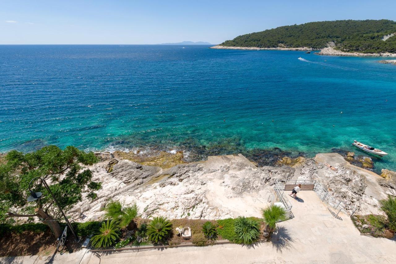 Luxury Bellavista Amazing Sea Holidays With Private Beach & Parking Milna  Exterior photo