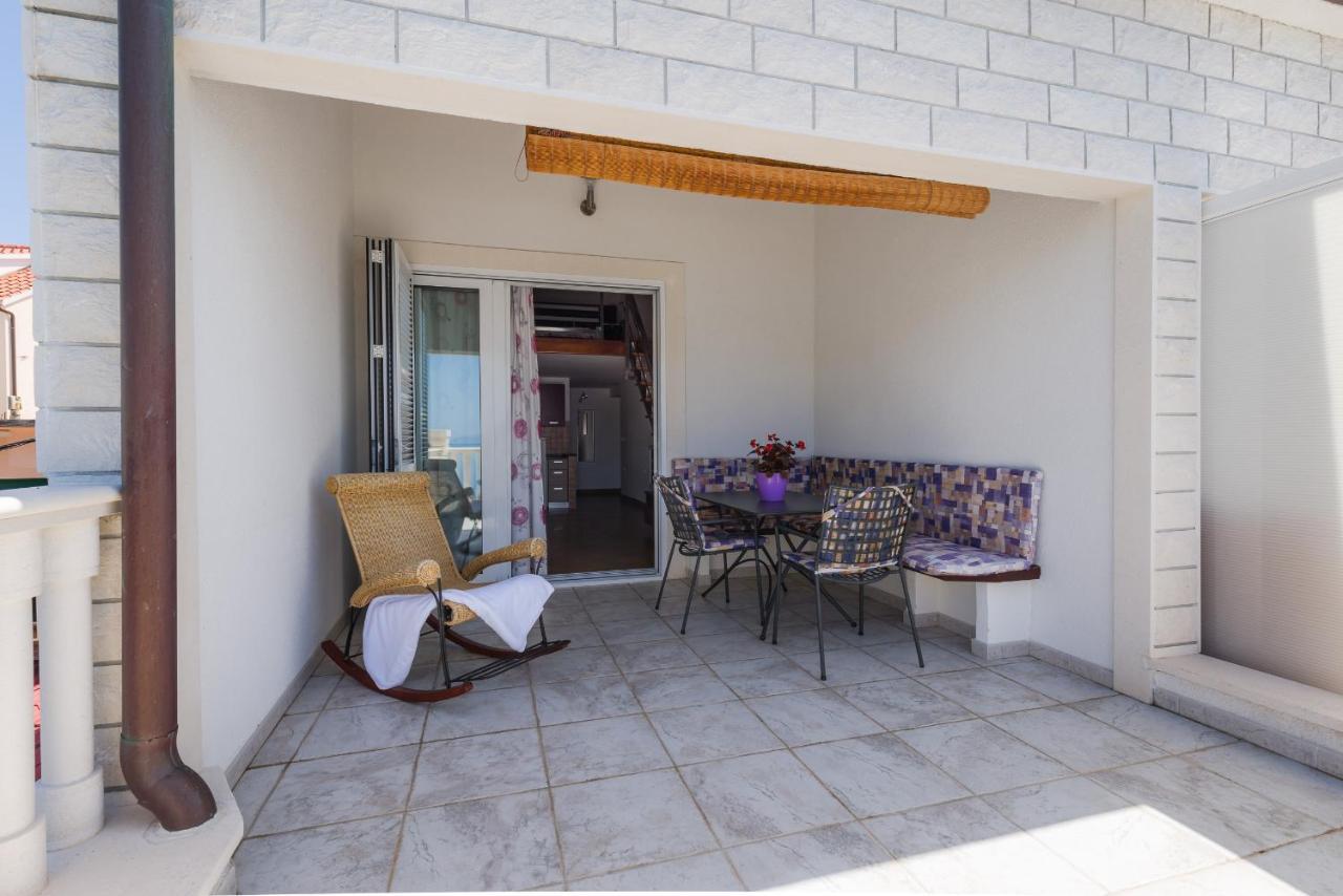 Luxury Bellavista Amazing Sea Holidays With Private Beach & Parking Milna  Exterior photo